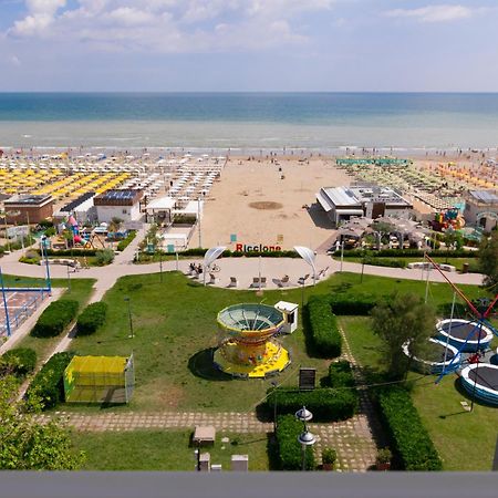 Residence Flow-R Riccione Buitenkant foto