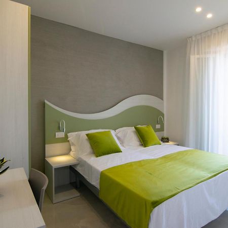 Residence Flow-R Riccione Buitenkant foto