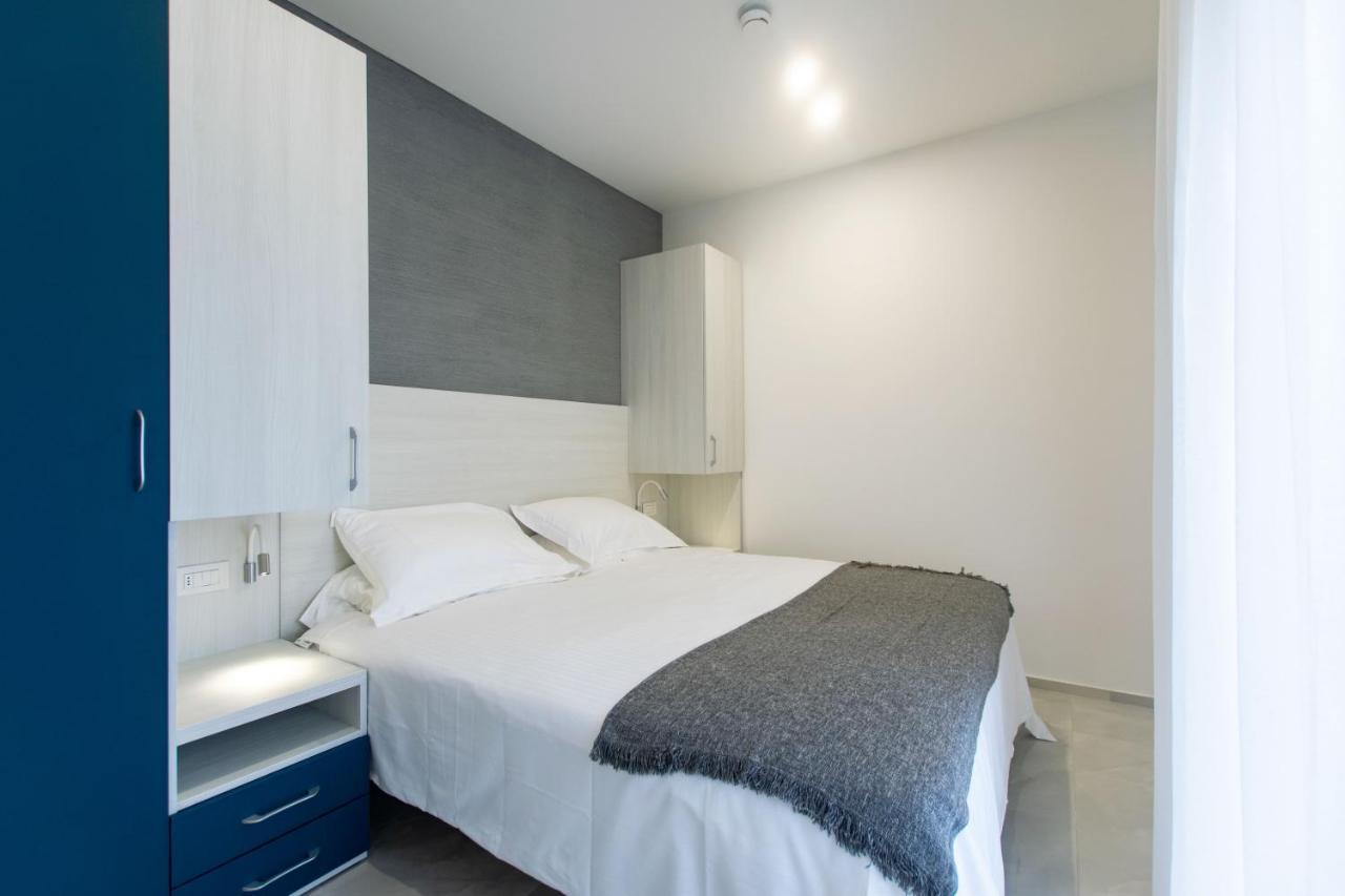 Residence Flow-R Riccione Buitenkant foto